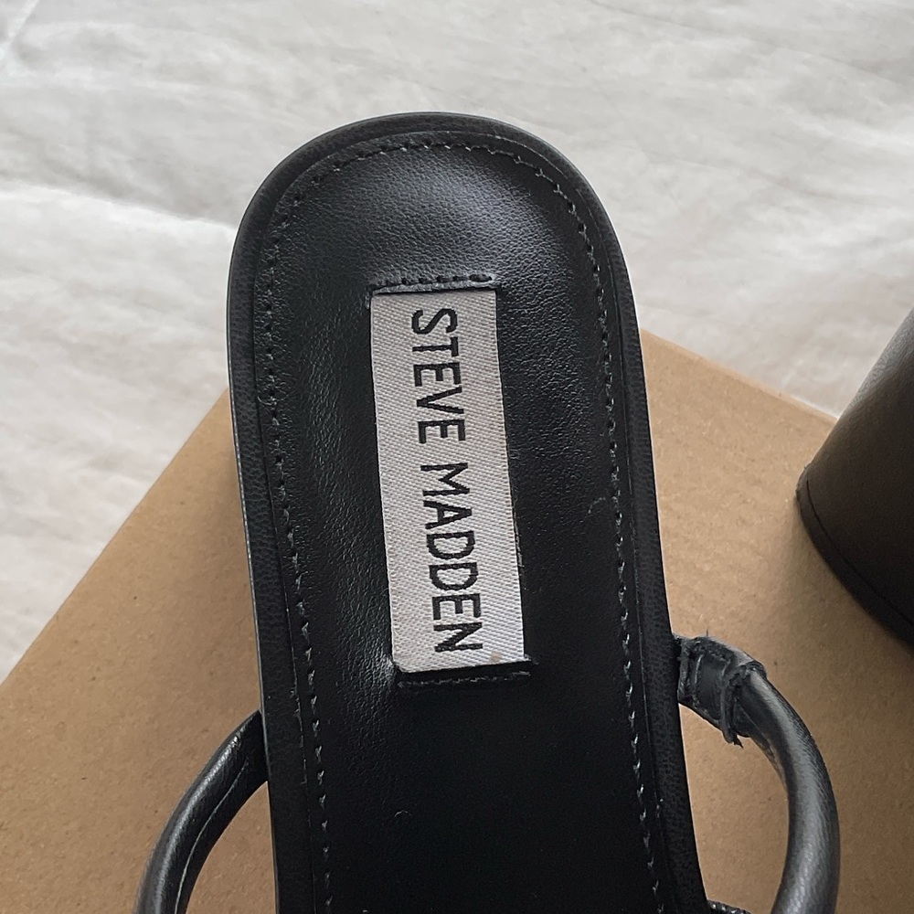 Steve Madden Black Heels with Gold Accents - Picture 3 of 5